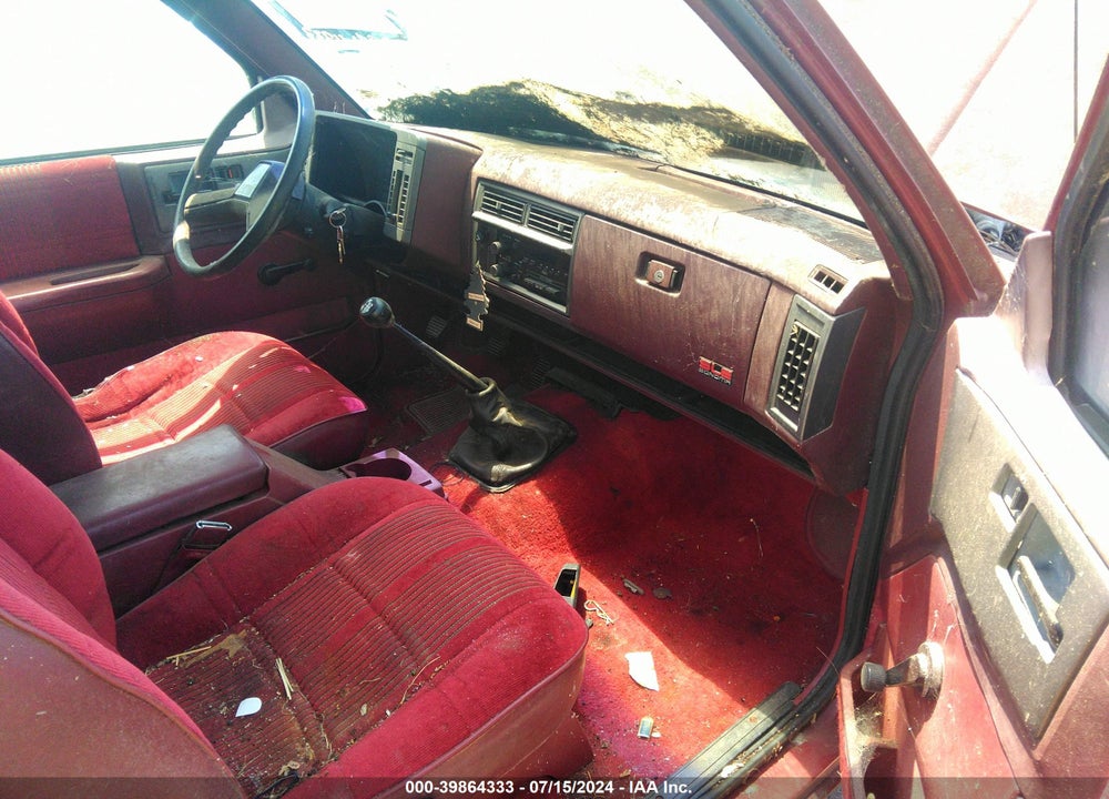 1992 GMC SONOMA VIN: 1GTCS19RXN8528510