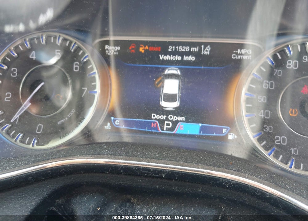 2015 CHRYSLER 200 C VIN: 1C3CCCEG6FN683639