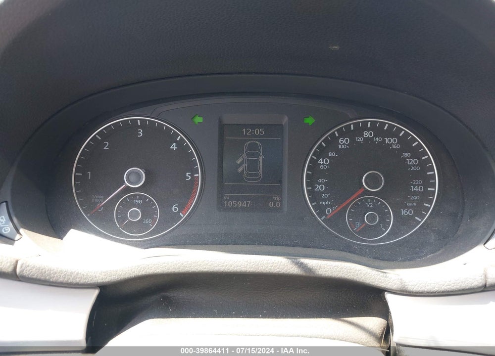 2013 VOLKSWAGEN PASSAT 2.0L TDI SE VIN: 1VWBN7A31DC143083