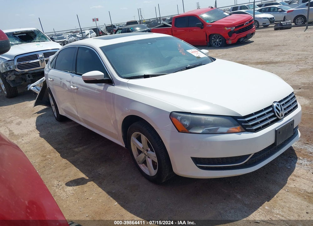 2013 VOLKSWAGEN PASSAT 2.0L TDI SE VIN: 1VWBN7A31DC143083