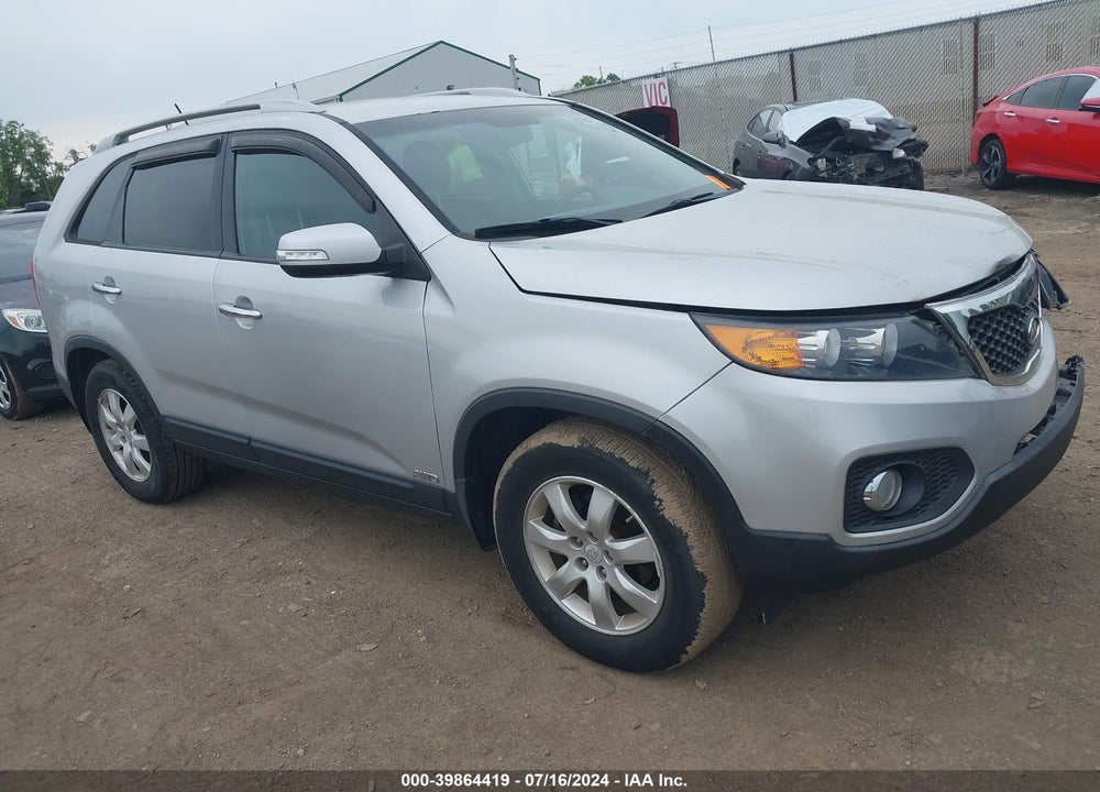 2012 KIA SORENTO LX VIN: 5XYKTCA63CG192209