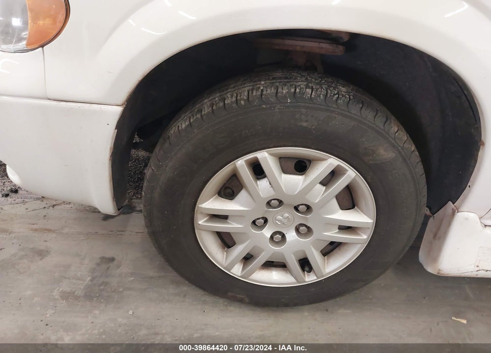 2005 DODGE GRAND CARAVAN SE VIN: 1D4GP24RX5B289322