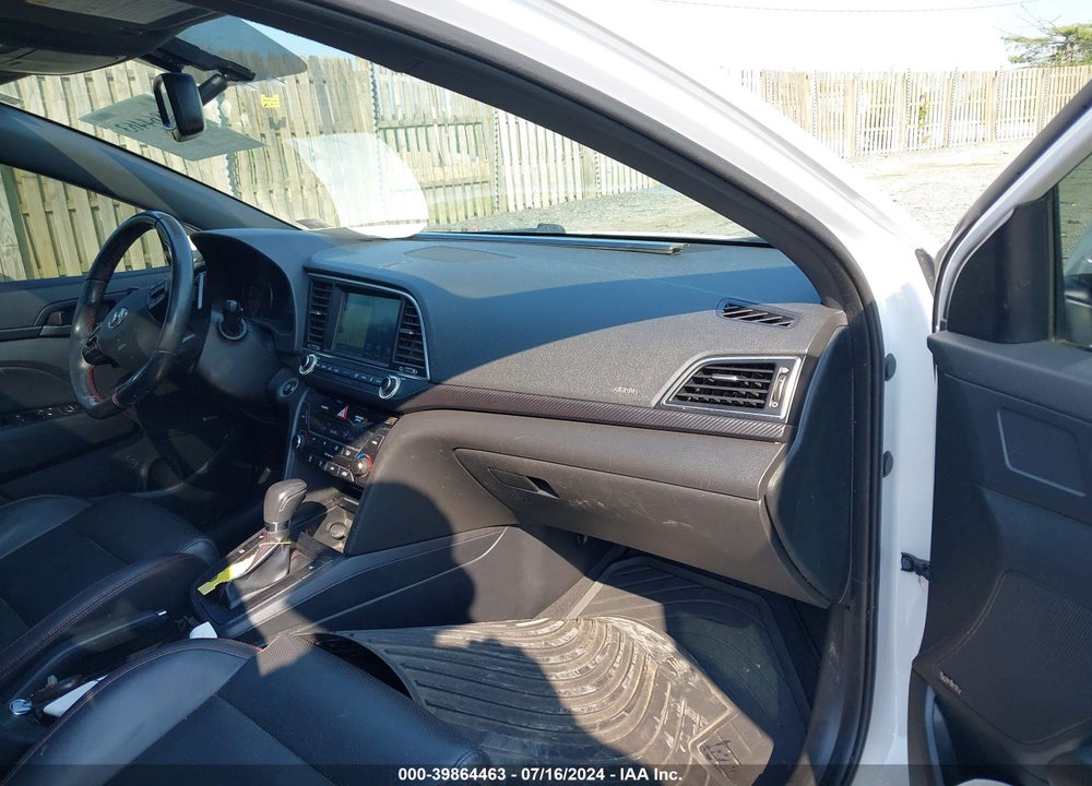 2018 HYUNDAI ELANTRA SPORT VIN: KMHD04LB9JU498727