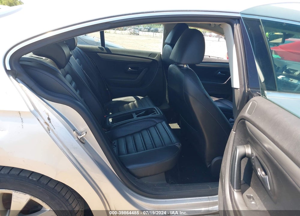 2011 VOLKSWAGEN CC SPORT VIN: WVWMN7AN2BE715812