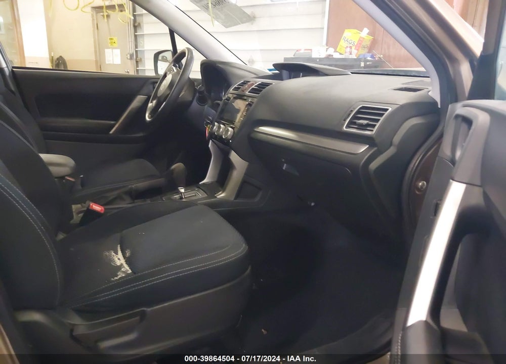 2016 SUBARU FORESTER 2.5I PREMIUM VIN: JF2SJADC9GH475174