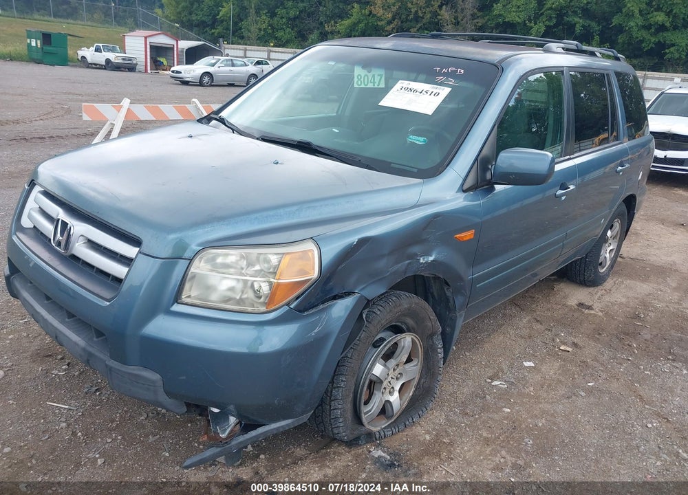 2008 HONDA PILOT EX VIN: 5FNYF18448B009621