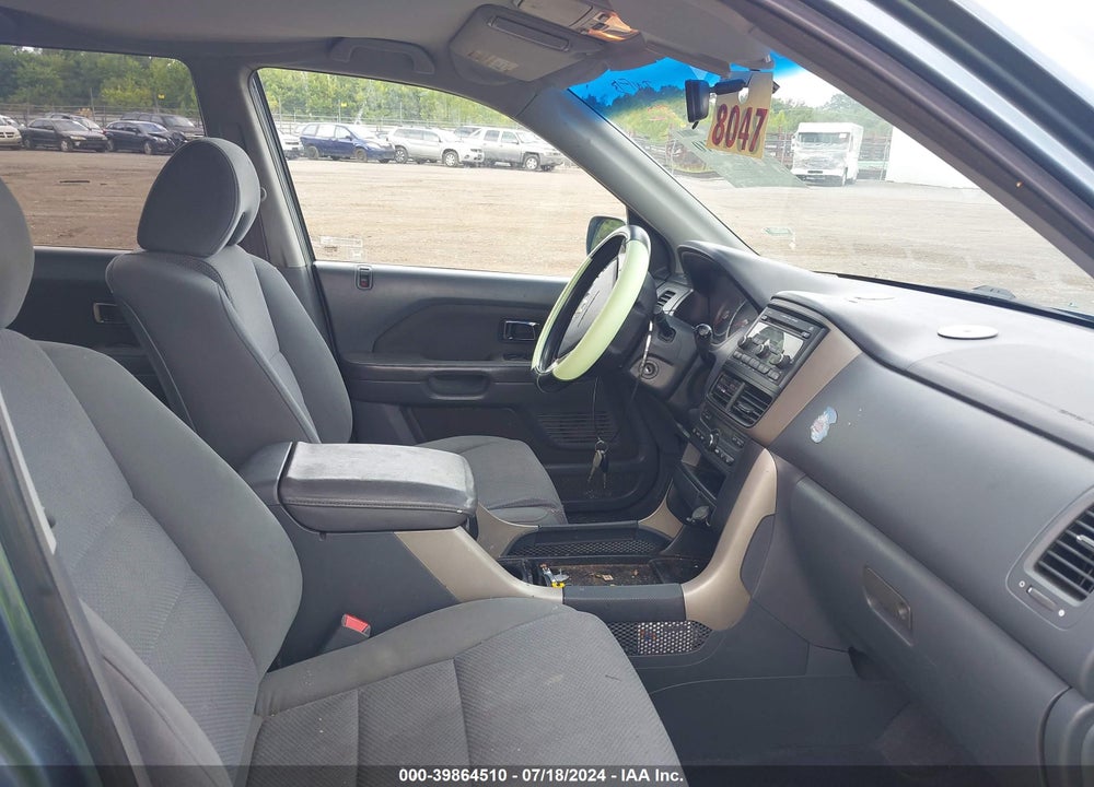 2008 HONDA PILOT EX VIN: 5FNYF18448B009621