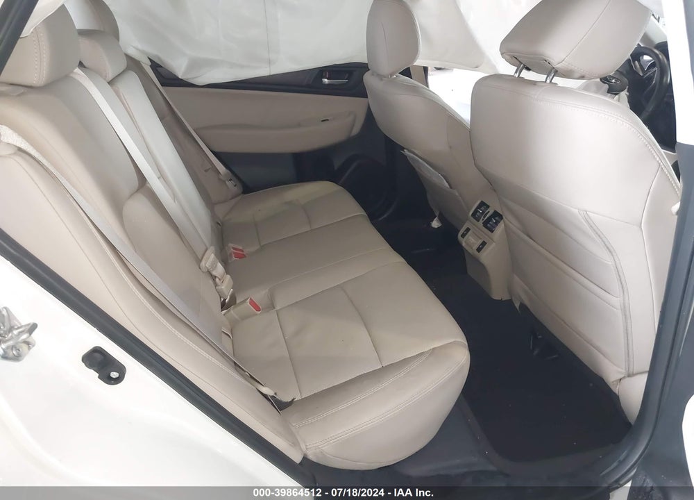 2018 SUBARU OUTBACK VIN: 4S4BSAKC3J3333434
