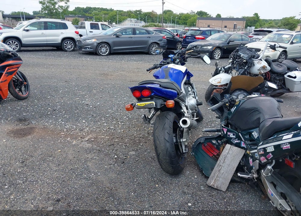2001 YAMAHA FZS10 VIN: JYARN07E61A001087