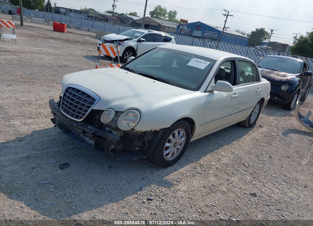 2004 KIA AMANTI VIN: KNALD124845023085