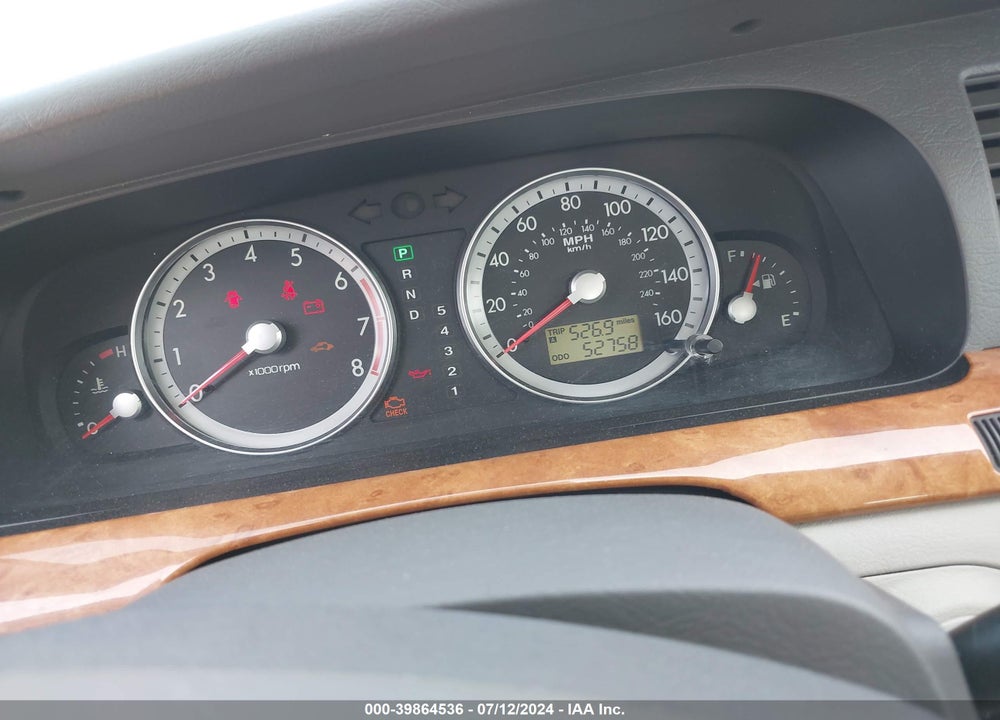 2004 KIA AMANTI VIN: KNALD124845023085