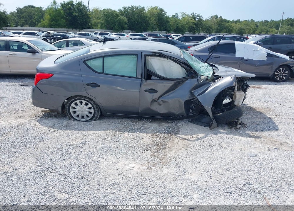 2019 NISSAN VERSA 1.6 S+ VIN: 3N1CN7AP7KL800905