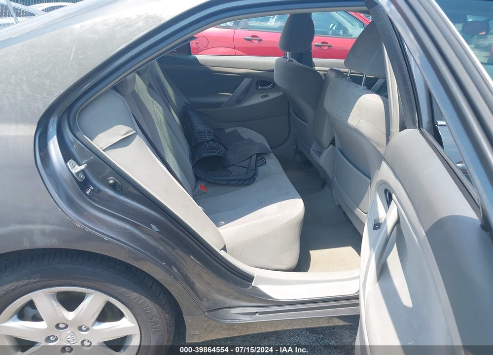 2010 TOYOTA CAMRY LE VIN: 4T4BF3EK8AR011195