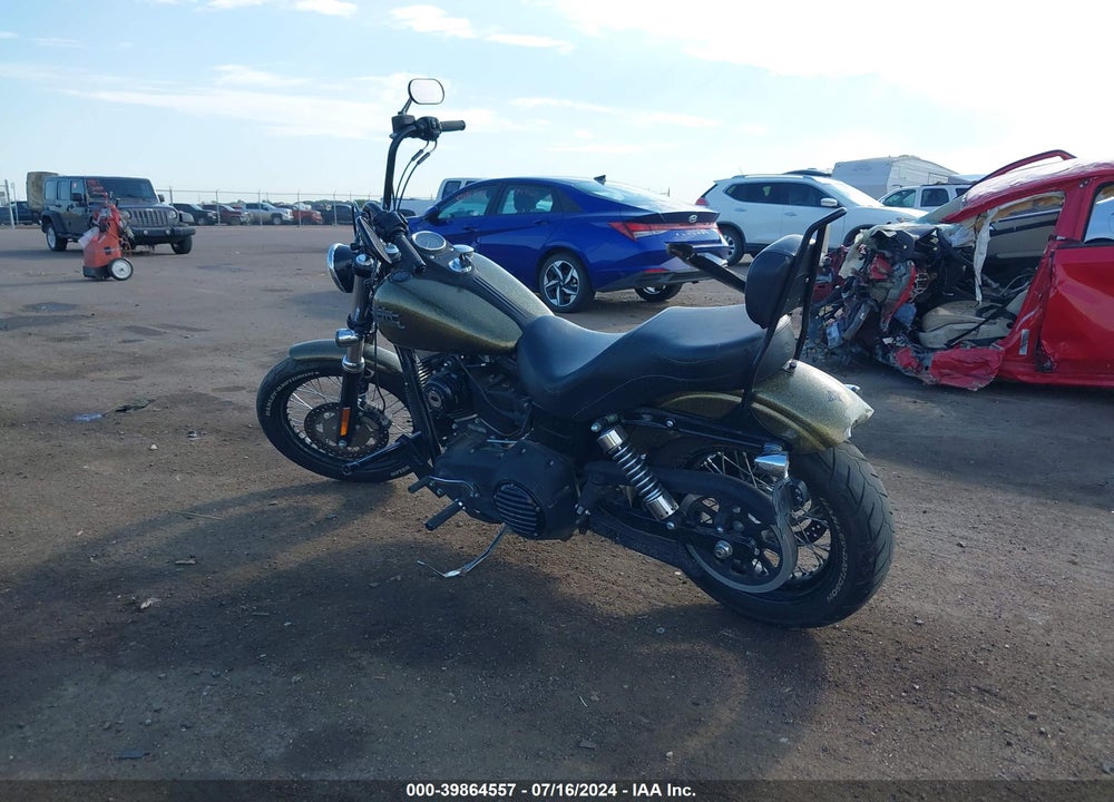 2013 HARLEY-DAVIDSON FXDBP DYNA STREET BOB VIN: 1HD1VAM14DC302795