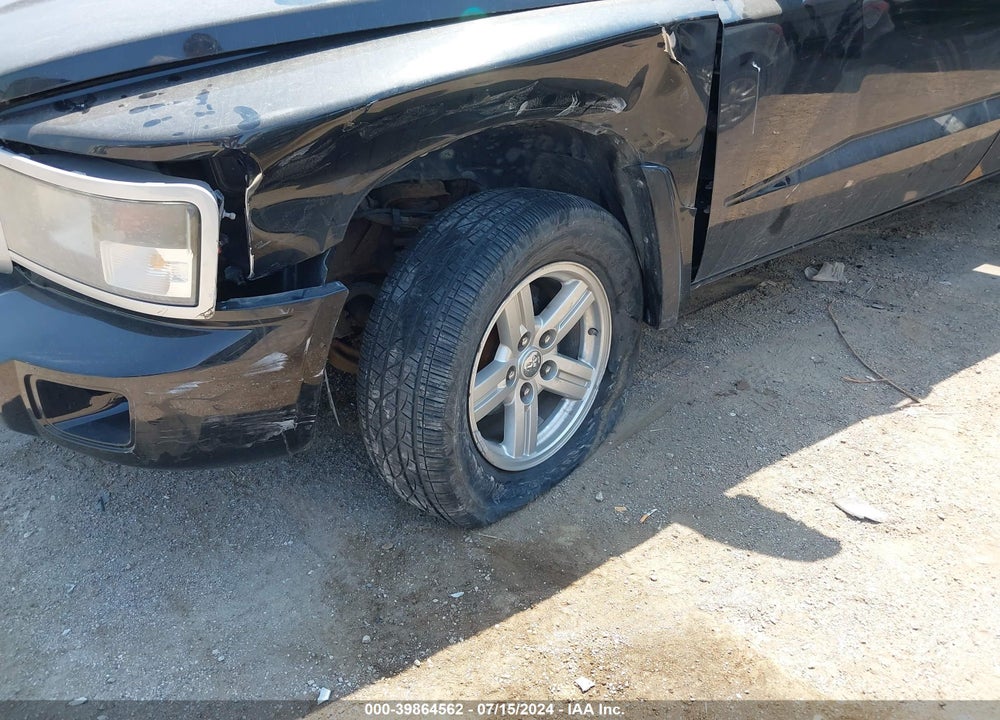 2008 DODGE DAKOTA SXT/BIGHORN/LONESTAR VIN: 1D7HW38K88S585165