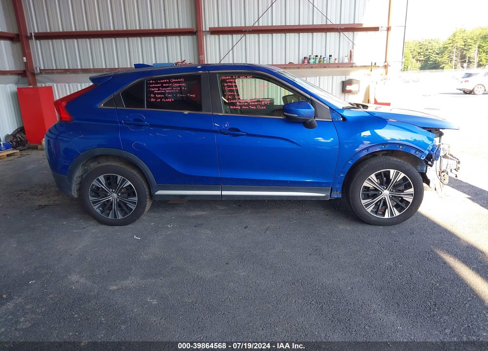 2018 MITSUBISHI ECLIPSE CROSS SE VIN: JA4AT5AA2JZ040006