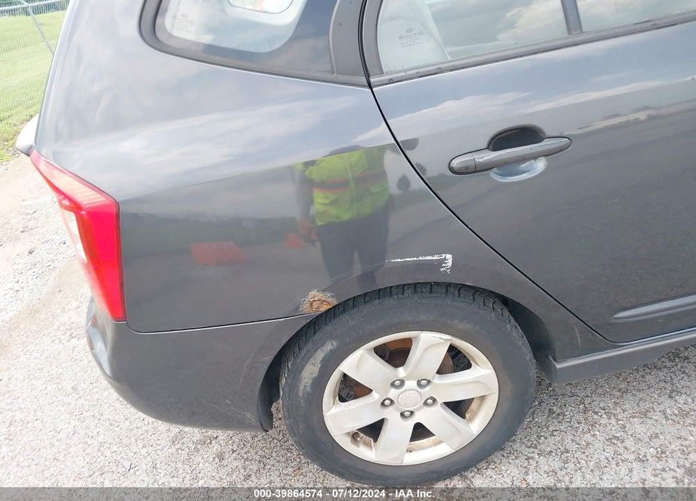 2007 KIA RONDO LX VIN: KNAFG525177095744