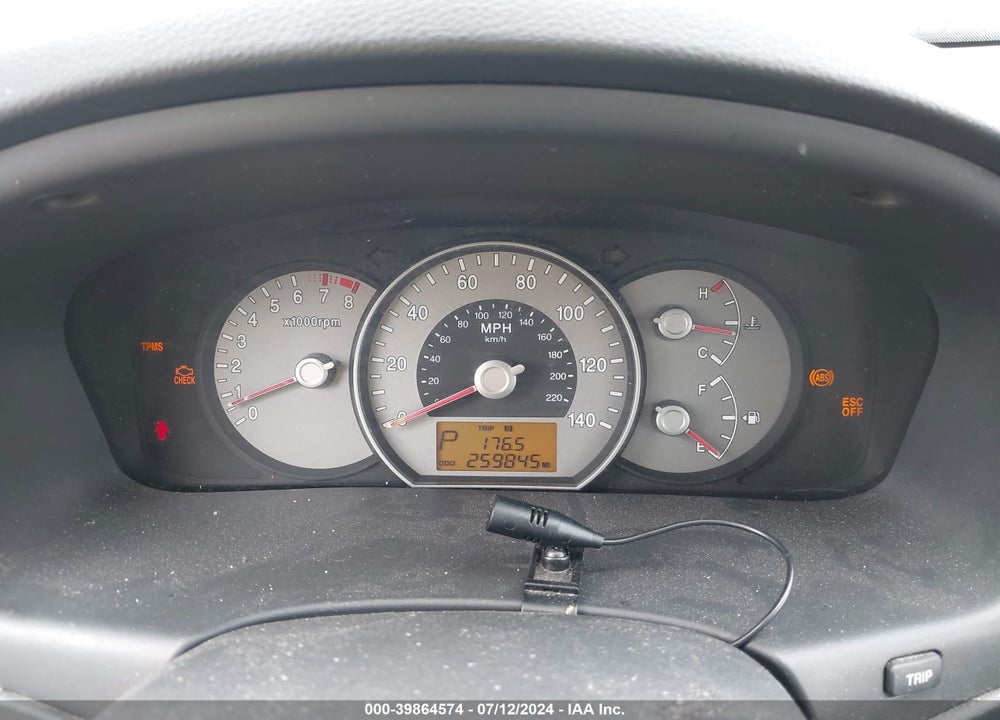 2007 KIA RONDO LX VIN: KNAFG525177095744