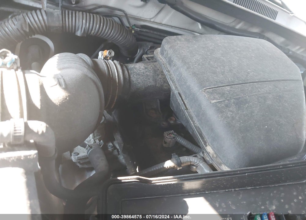 2016 TOYOTA TACOMA SR VIN: 5TFAX5GN2GX053086
