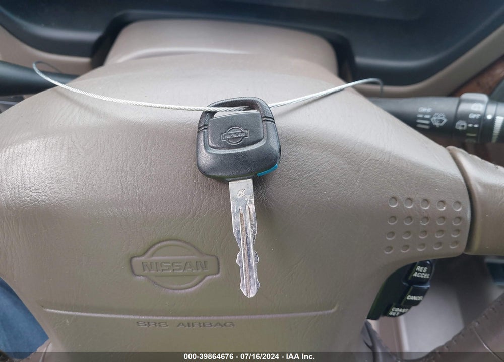 2000 NISSAN PATHFINDER LE/SE/XE VIN: JN8AR07S8YW415212
