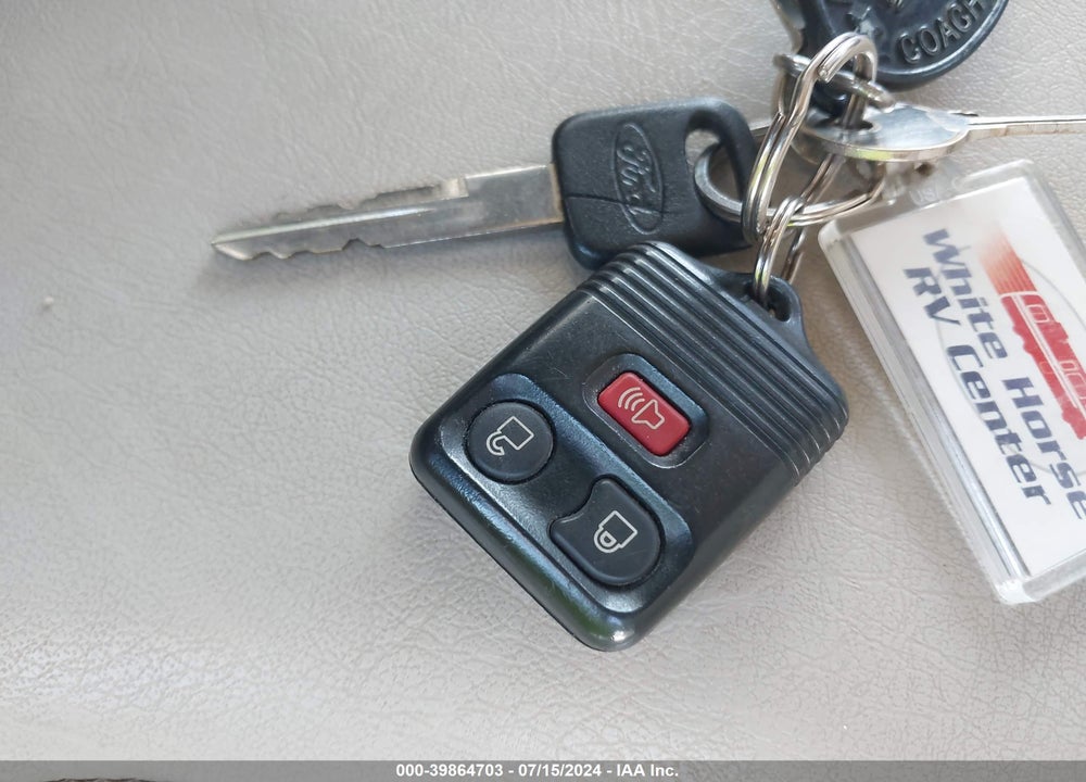 2008 FORD 25DB- GREYHAWK SPORT VIN: 1FDXE45S77DB43186