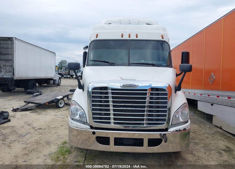 2016 FREIGHTLINER CASCADIA 113 VIN: 3AKJGHDV0GSGV2808