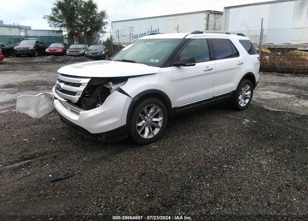 2014 FORD EXPLORER XLT VIN: 1FM5K8D8XEGA46976