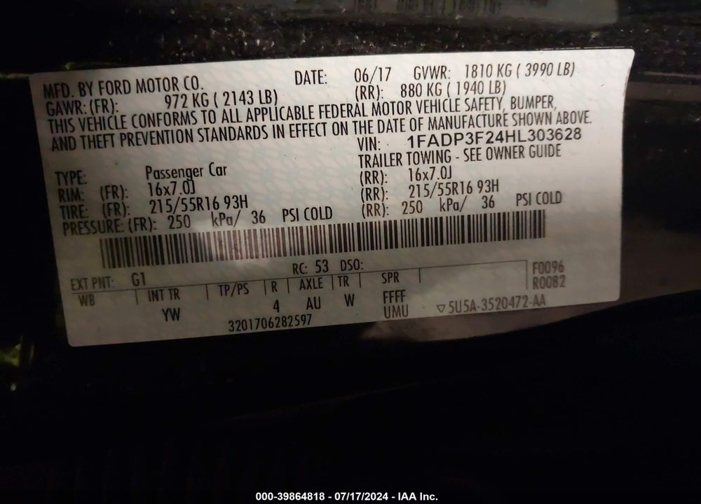 2017 FORD FOCUS SE VIN: 1FADP3F24HL303628