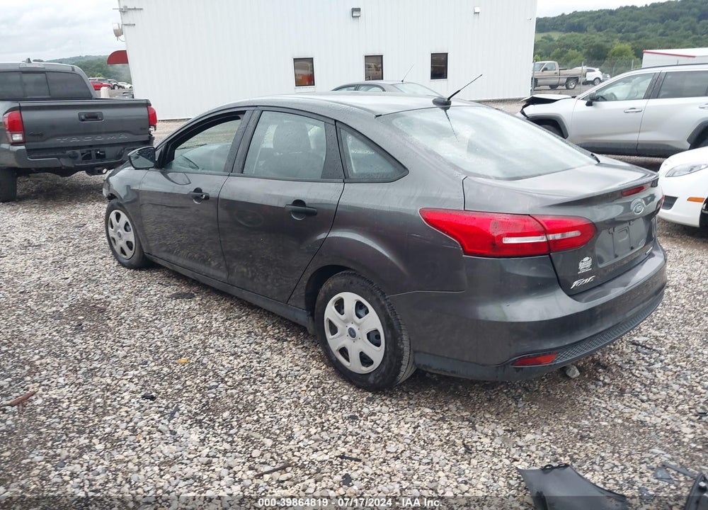 2015 FORD FOCUS S VIN: 1FADP3E24FL384953