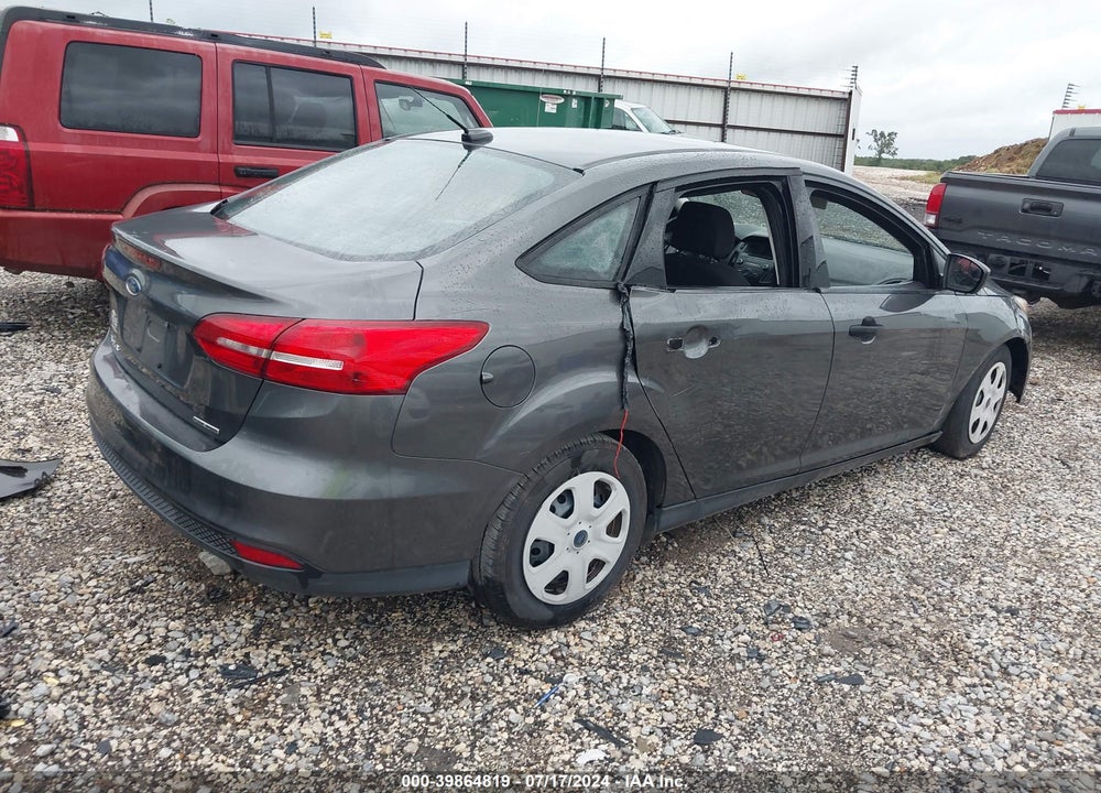 2015 FORD FOCUS S VIN: 1FADP3E24FL384953