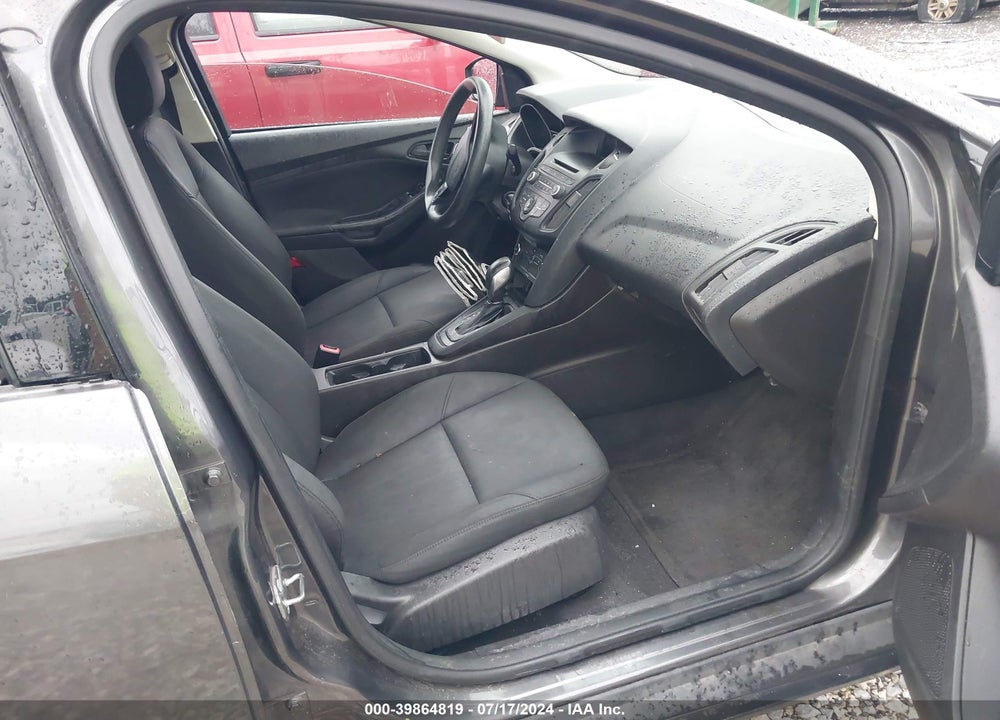 2015 FORD FOCUS S VIN: 1FADP3E24FL384953