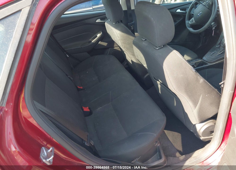 2017 FORD FOCUS SE VIN: 1FADP3F26HL266890