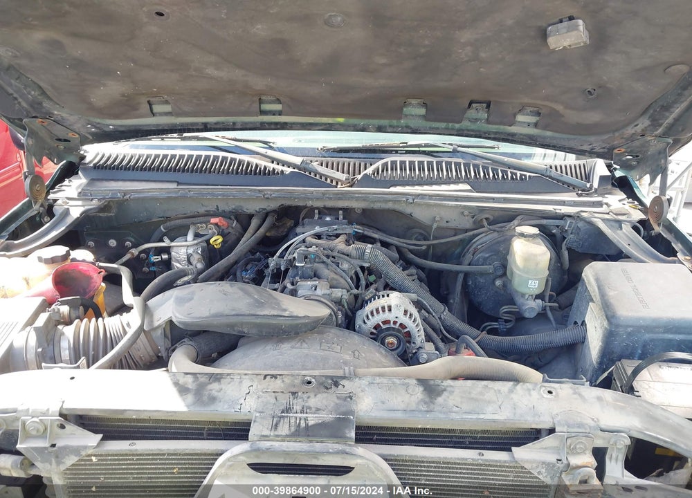 2002 CHEVROLET SILVERADO 1500 LS VIN: 2GCEC19T221341150