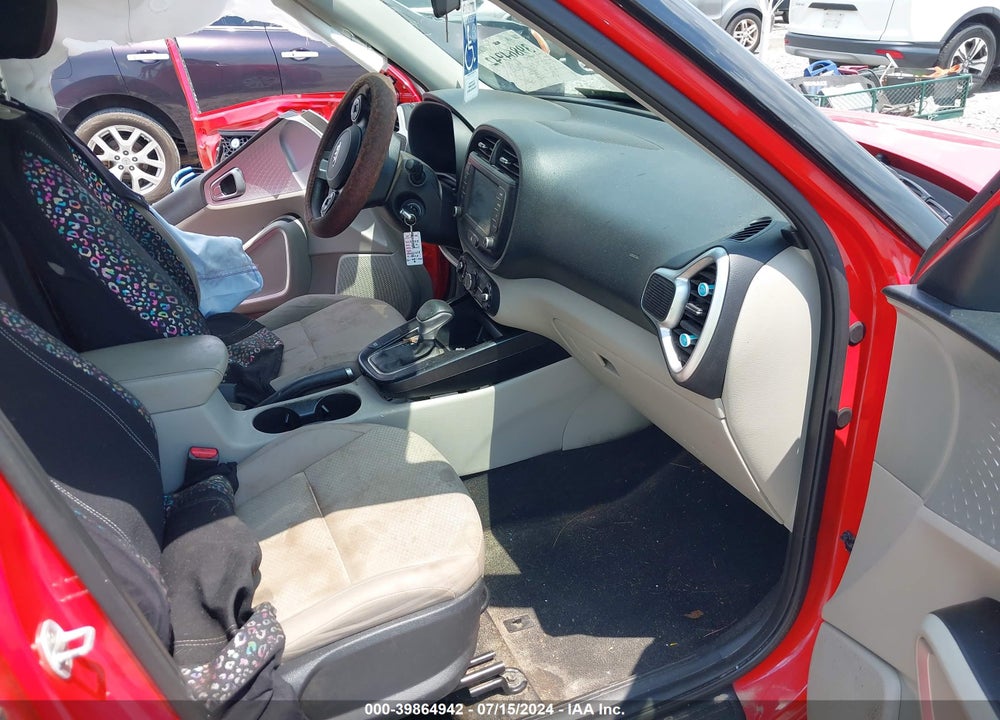 2020 KIA SOUL LX VIN: KNDJ23AUXL7707264