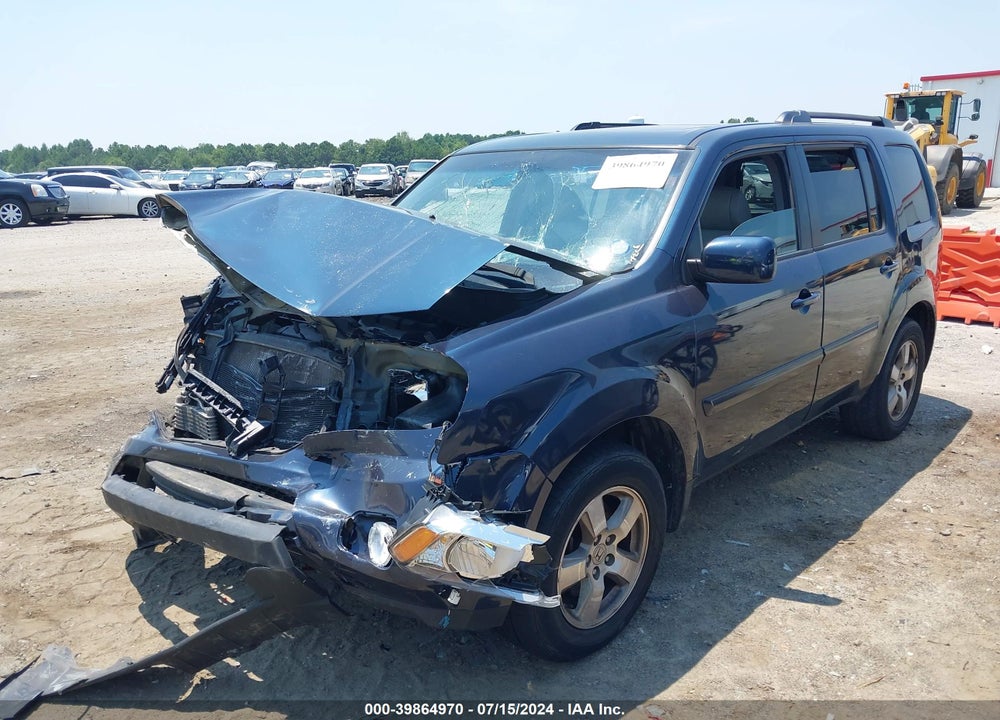2011 HONDA PILOT EX-L VIN: 5FNYF3H50BB041896