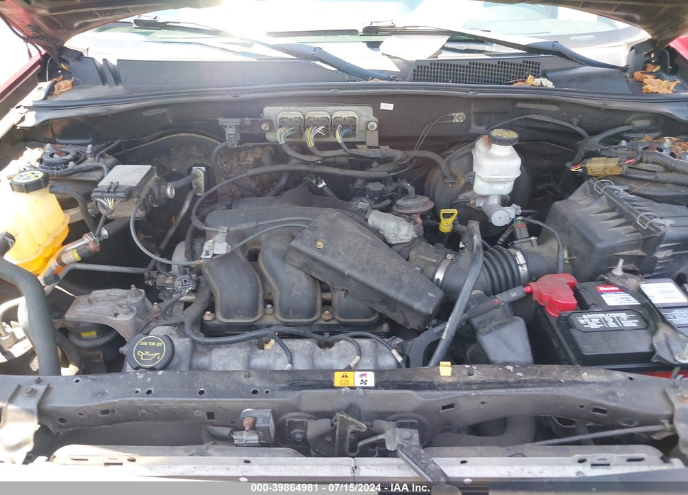 2008 FORD ESCAPE LIMITED VIN: 1FMCU04138KA68020