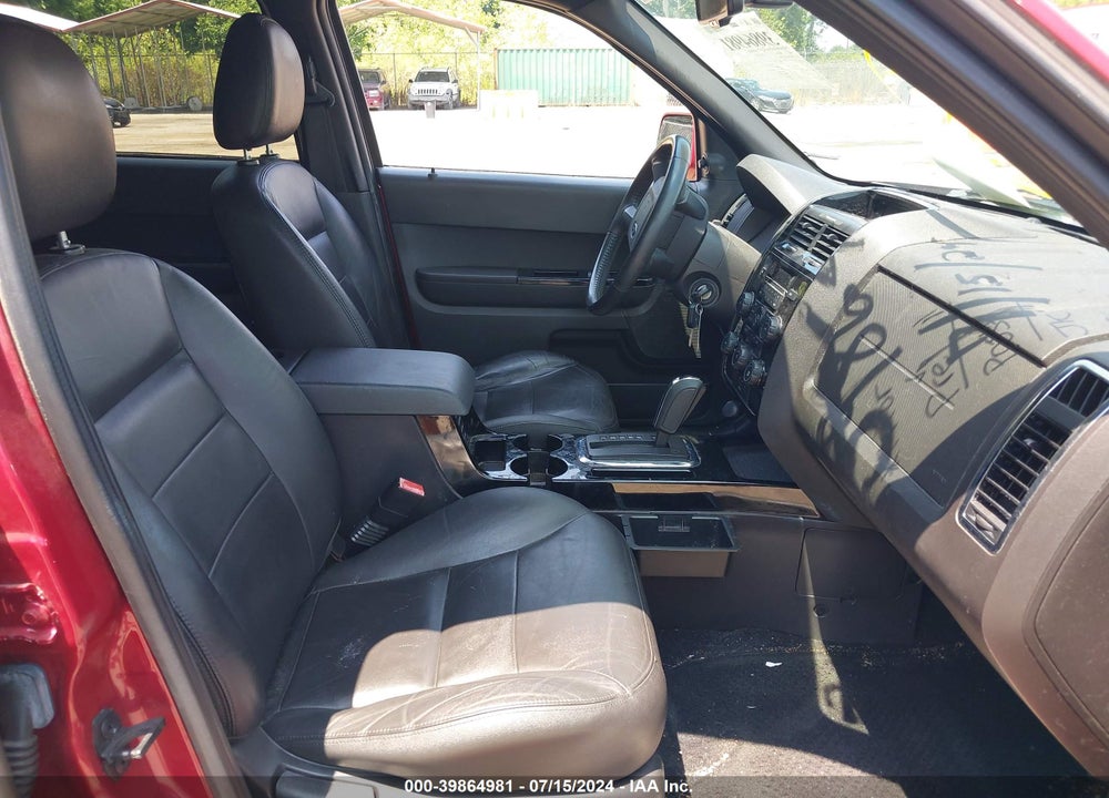 2008 FORD ESCAPE LIMITED VIN: 1FMCU04138KA68020