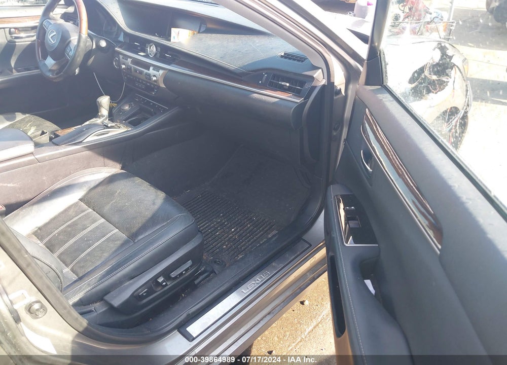 2016 LEXUS ES 350 VIN: 58ABK1GG3GU033836
