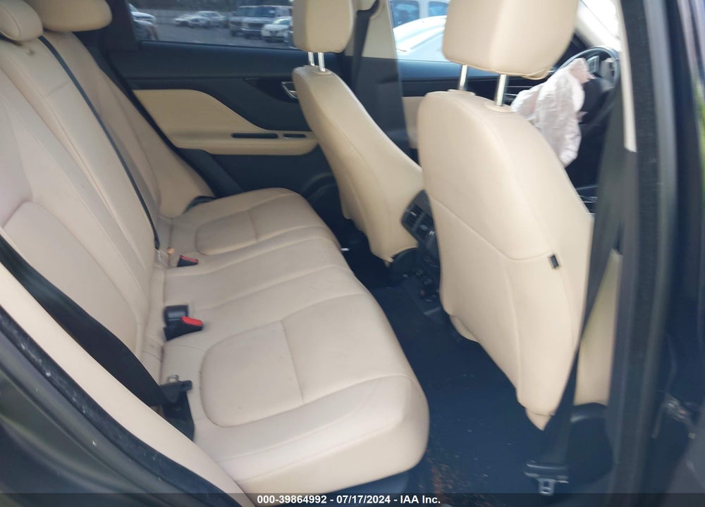 2018 JAGUAR F-PACE 25T PREMIUM VIN: SADCJ2FXXJA320646