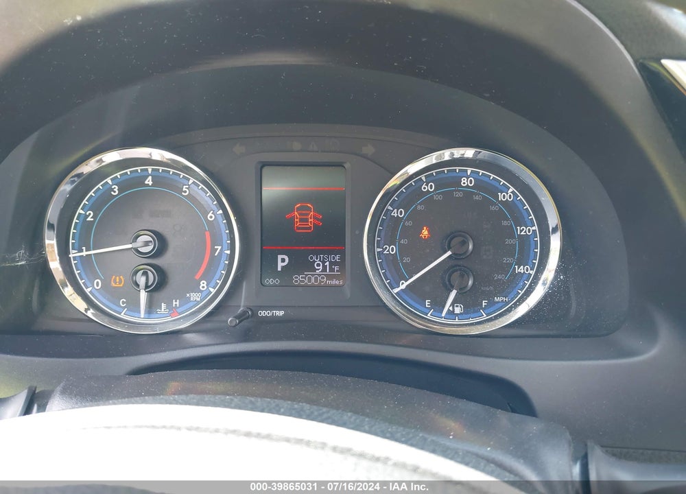 2019 TOYOTA COROLLA LE VIN: 5YFBURHE9KP870548