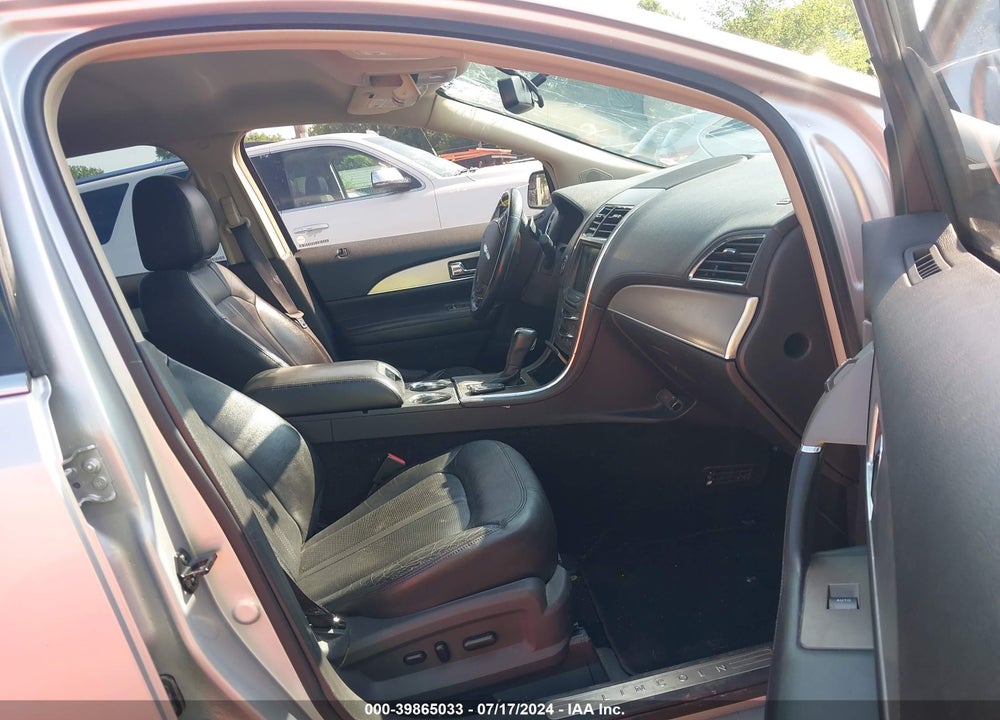 2013 LINCOLN MKX VIN: 2LMDJ8JK5DBL26684