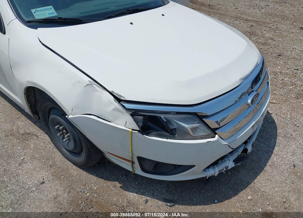 2011 FORD FUSION S VIN: 3FAHP0GAXBR239996