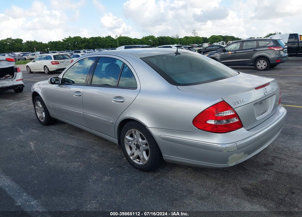 2003 MERCEDES-BENZ E 320 VIN: WDBUF65JX3A186227