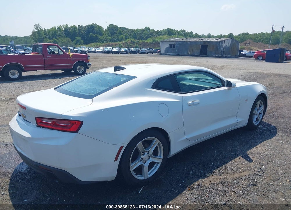 2017 CHEVROLET CAMARO 1LS VIN: 1G1FA1RX5H0184319