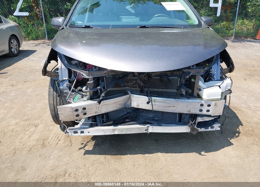 2021 TOYOTA SIENNA LE VIN: 5TDKRKEC3MS027595