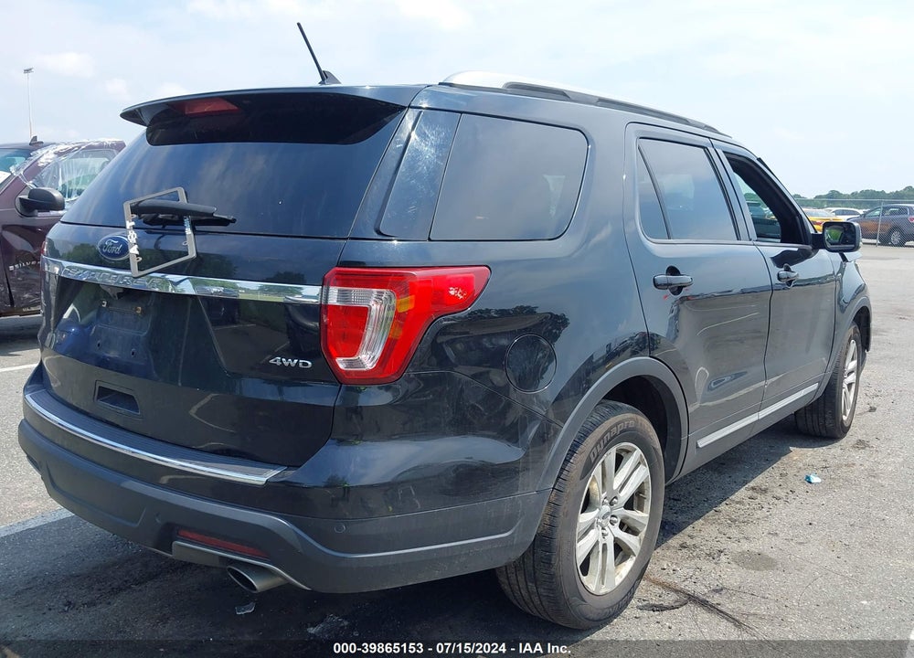 2018 FORD EXPLORER XLT VIN: 1FM5K8D87JGB02074