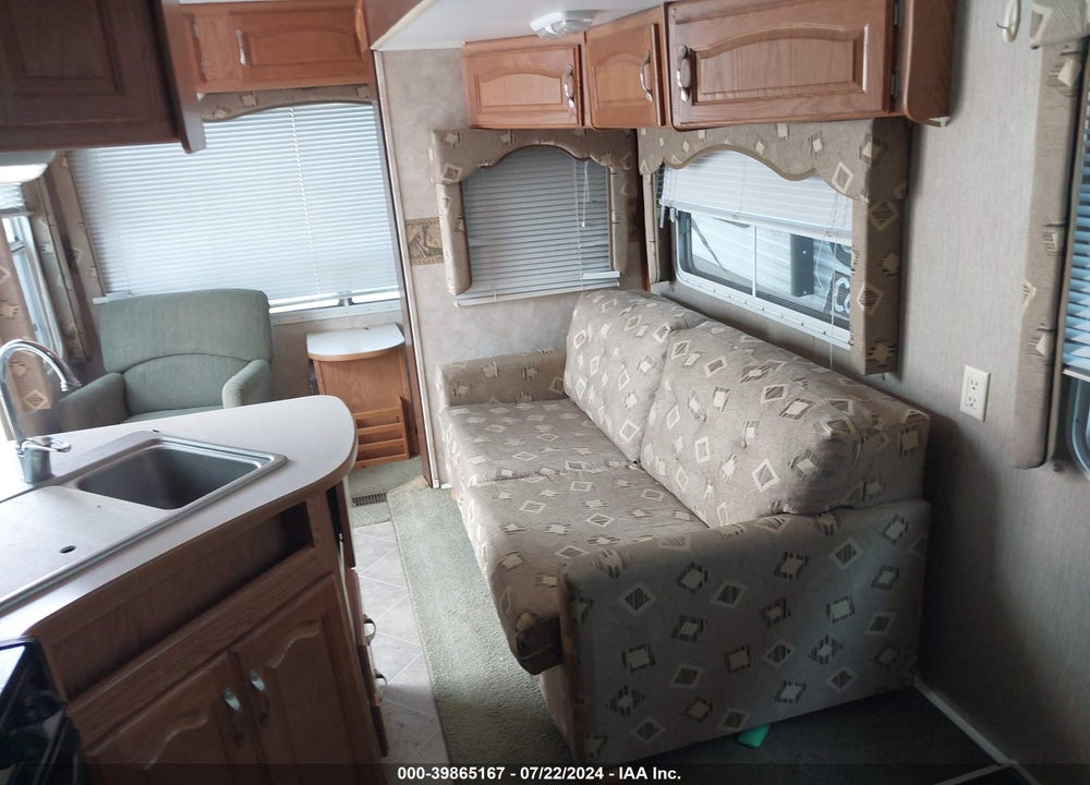 2006 SPRI 29FT VIN: 4YDT299266A227029