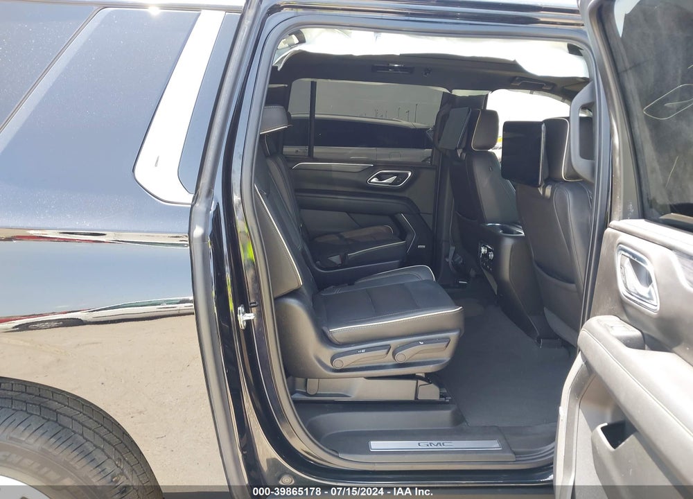 2021 GMC YUKON XL 2WD SLT VIN: 1GKS1GKDXMR468306
