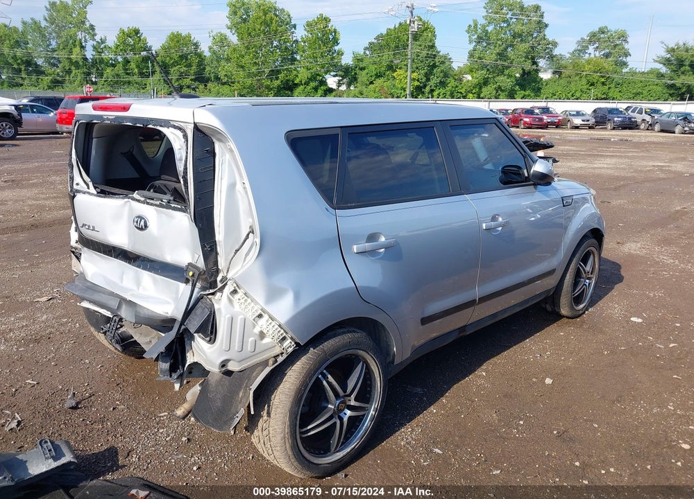 2015 KIA SOUL VIN: KNDJN2A28F7773185