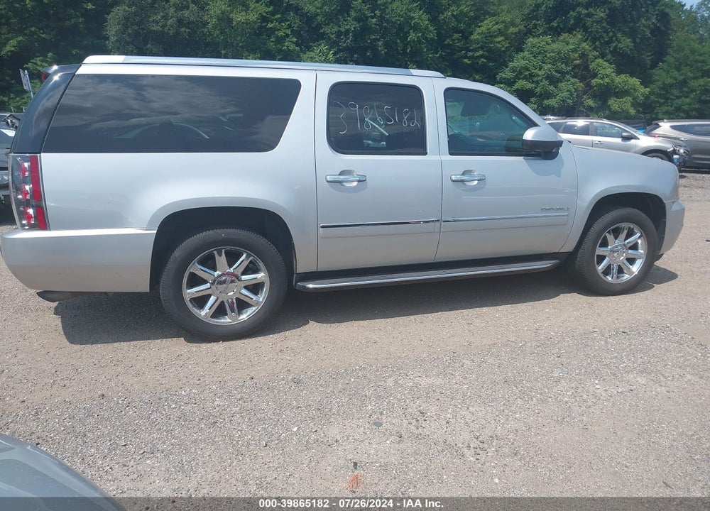 2013 GMC YUKON XL 1500 DENALI VIN: 1GKS2MEF9DR370750